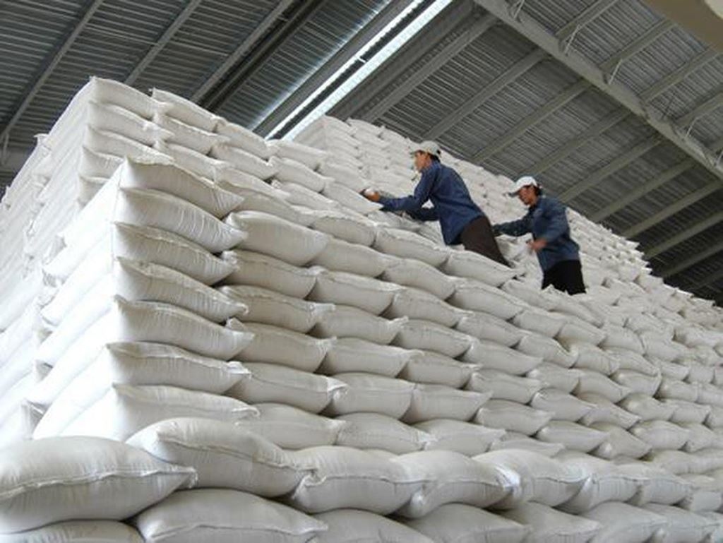 Chi 2.199 tỷ đồng mua bù gạo dự trữ quốc gia